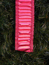 Load image into Gallery viewer, VINTAGE RED RUFFLED DBL-WIRED 2&quot; 25FT RIBBON GARLAND
